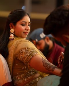 Latest bridal photography trends 2025